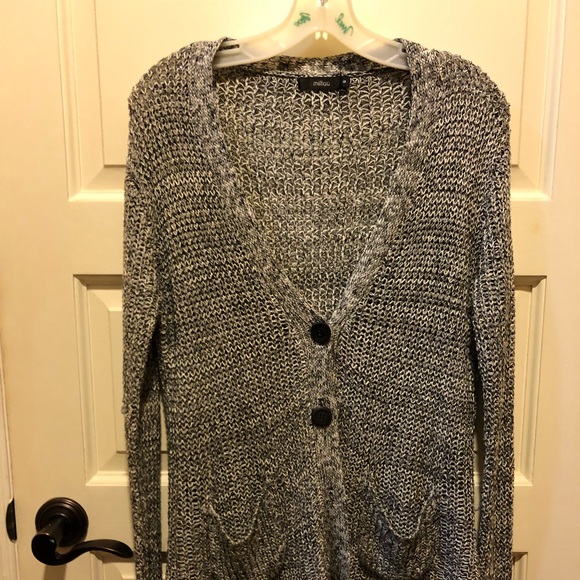 LF B/W KNIT CARDIGAN - Picture 1 of 3